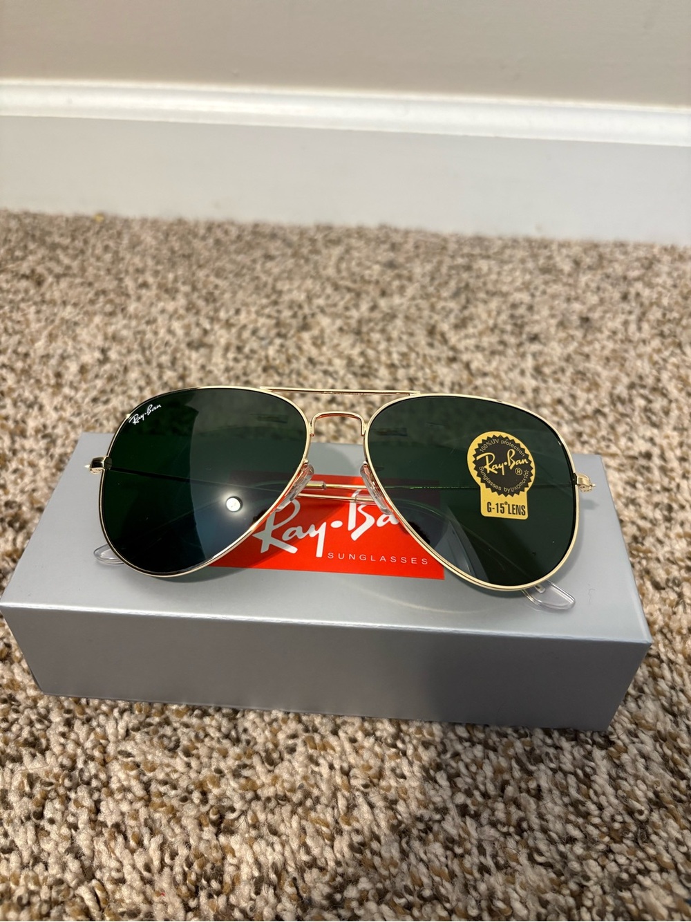 Ray-Ban Aviator Sunglasses Gold Frame with Green Lenses